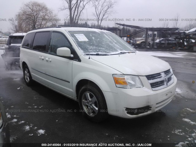 2D4RN5D19AR349001 - 2010 DODGE GRAND CARAVAN SXT WHITE photo 1