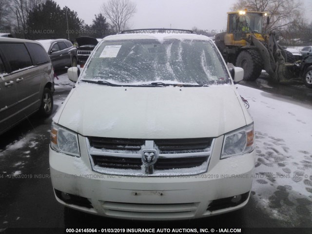 2D4RN5D19AR349001 - 2010 DODGE GRAND CARAVAN SXT WHITE photo 6