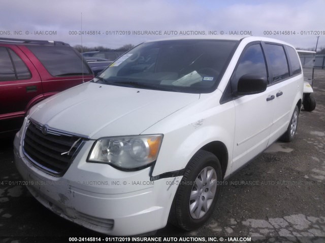 2A8HR44HX8R775903 - 2008 CHRYSLER TOWN & COUNTRY LX WHITE photo 2