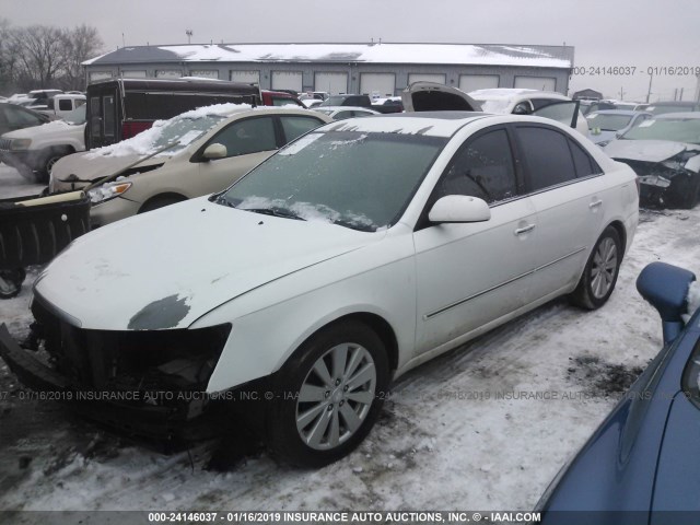 5NPEU46F99H573234 - 2009 HYUNDAI SONATA SE/LIMITED WHITE photo 2