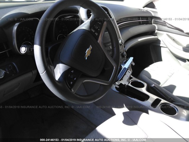 1G11B5SL8EF106387 - 2014 CHEVROLET MALIBU LS თაფლისფერი ფოტო 5