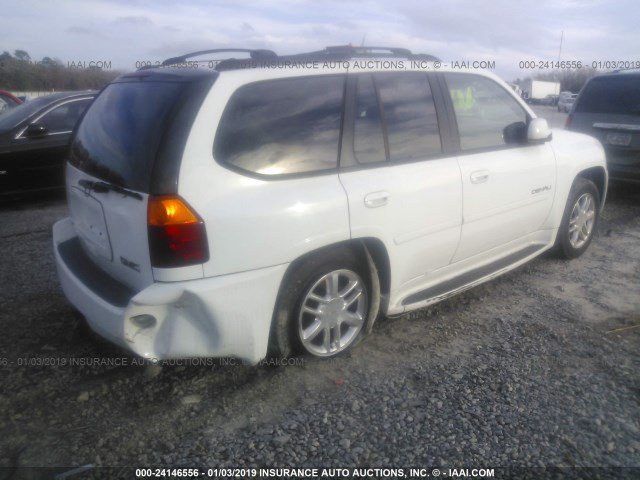 1GKES63M162279848 - 2006 GMC ENVOY DENALI WHITE photo 4