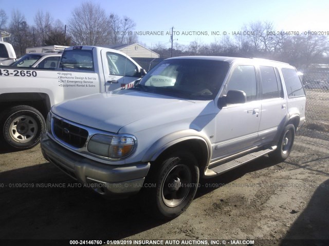 1FMZU84P5YZB82766 - 2000 FORD EXPLORER EDDIE BAUER WHITE photo 2