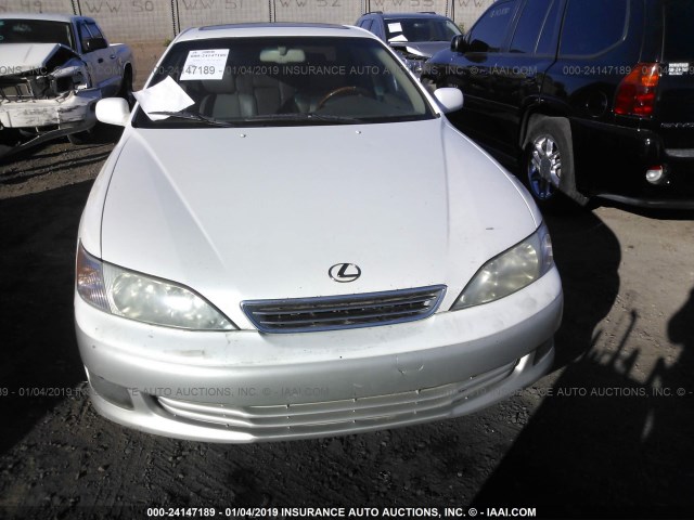 JT8BF28G4Y0284215 - 2000 LEXUS ES 300 WHITE photo 6