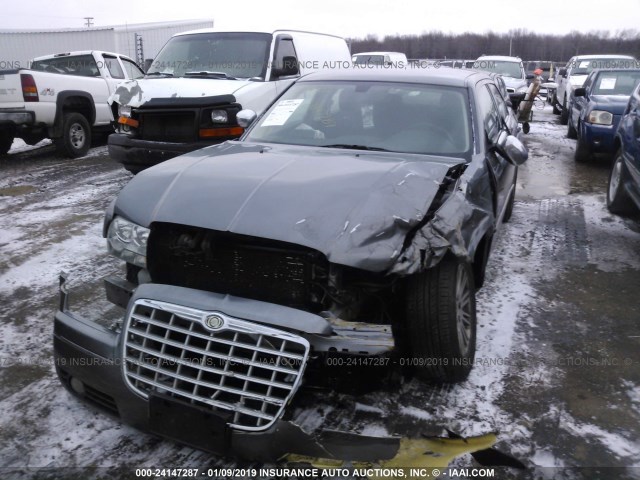 2C3CA1CV4AH318826 - 2010 CHRYSLER 300 TOURING GRAY photo 6