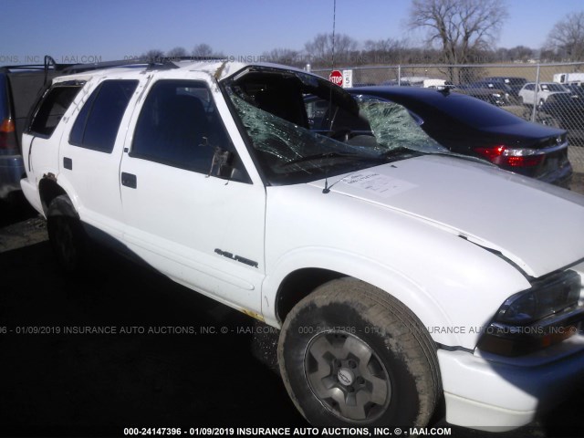 1GNDT13X13K118906 - 2003 CHEVROLET BLAZER WHITE photo 1