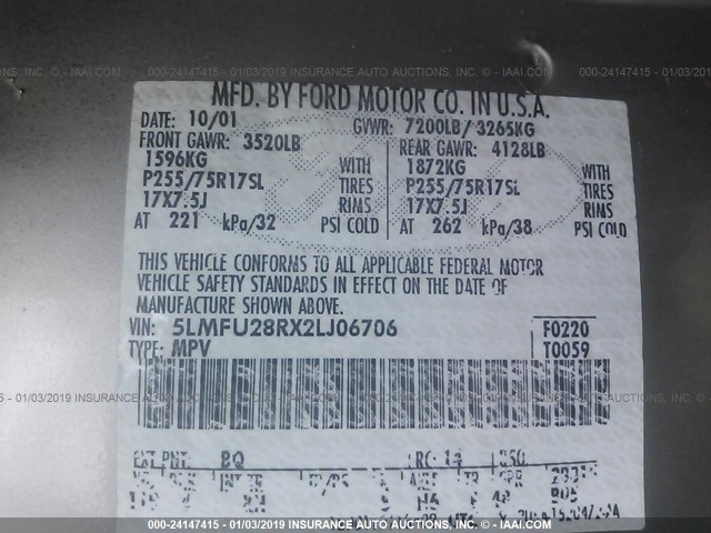 5LMFU28RX2LJ06706 - 2002 LINCOLN NAVIGATOR 金色 照片 9