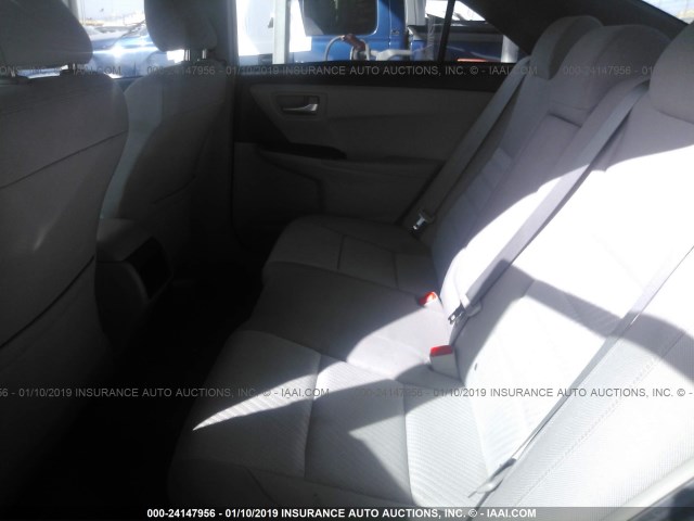 4T4BF1FK7GR577280 - 2016 TOYOTA CAMRY LE/XLE/SE/XSE 棕色 照片 8