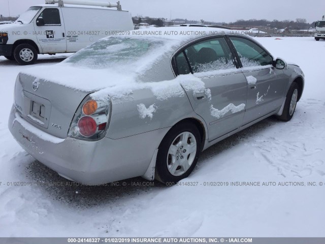 1N4AL11D04C180691 - 2004 NISSAN ALTIMA S/SL SILVER photo 4