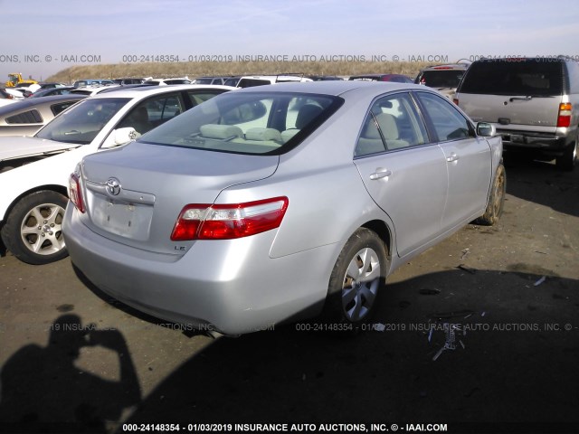 4T1BE46K27U663031 - 2007 TOYOTA CAMRY NEW GENERAT CE/LE/XLE/SE SILVER photo 4