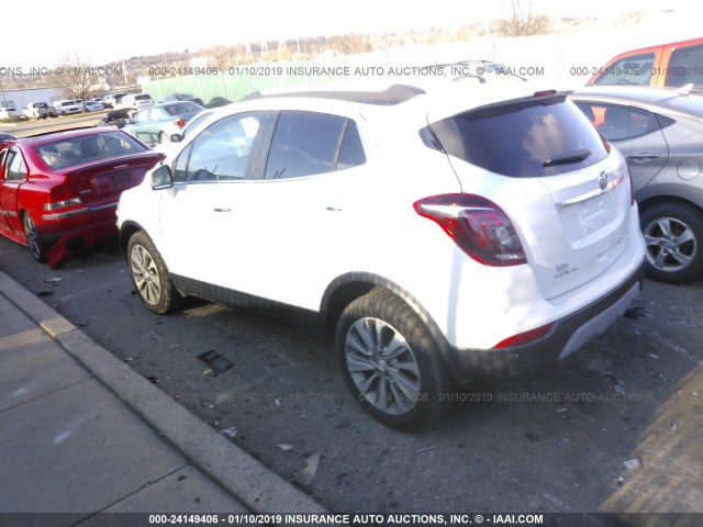 KL4CJASB2JB685651 - 2018 BUICK ENCORE PREFERRED WHITE photo 3