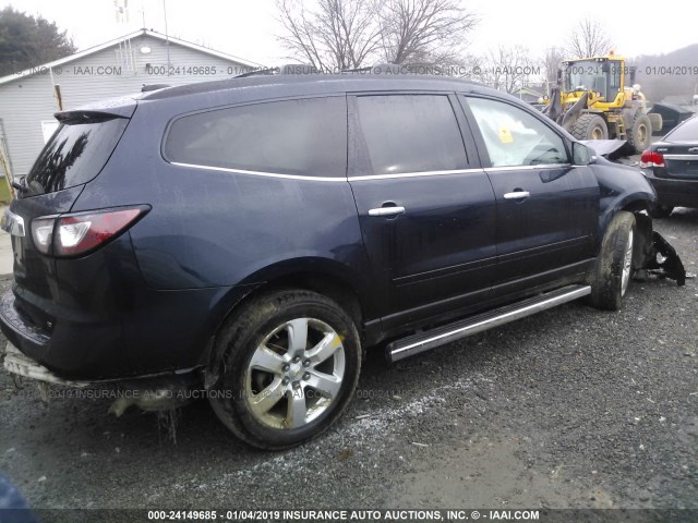 1GNKRGKD5HJ132790 - 2017 CHEVROLET TRAVERSE LT BLUE photo 4