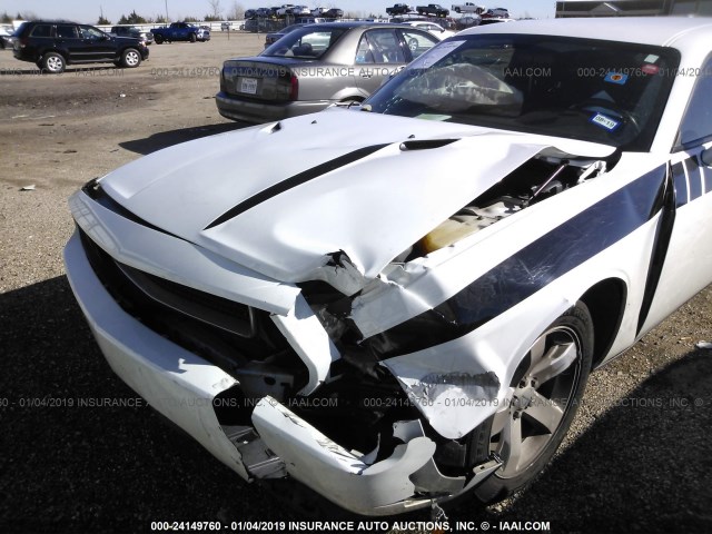 2C3CDYAG9EH302390 - 2014 DODGE CHALLENGER SXT WHITE photo 6