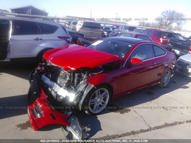 WDDGJ4HB4DF983556 - 2013 MERCEDES-BENZ C 250 RED photo 2