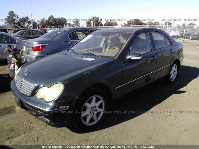 WDBRF61JX2F273509 - 2002 MERCEDES-BENZ C 240 GREEN photo 2