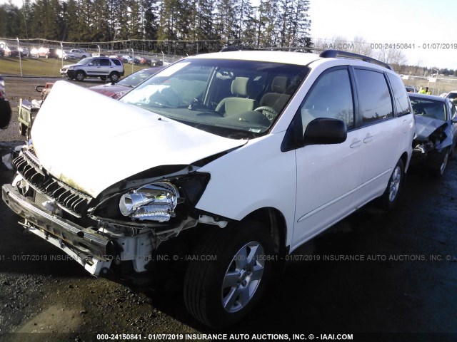 5TDZA23C84S139396 - 2004 TOYOTA SIENNA CE/LE WHITE photo 2