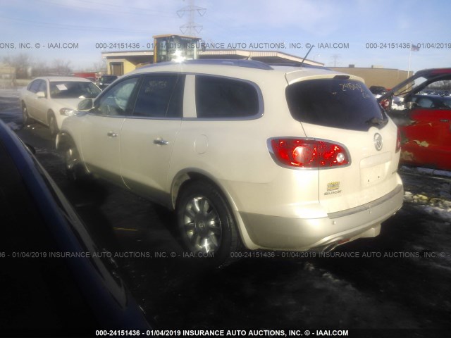 5GAKVCED3CJ287941 - 2012 BUICK ENCLAVE WHITE photo 3