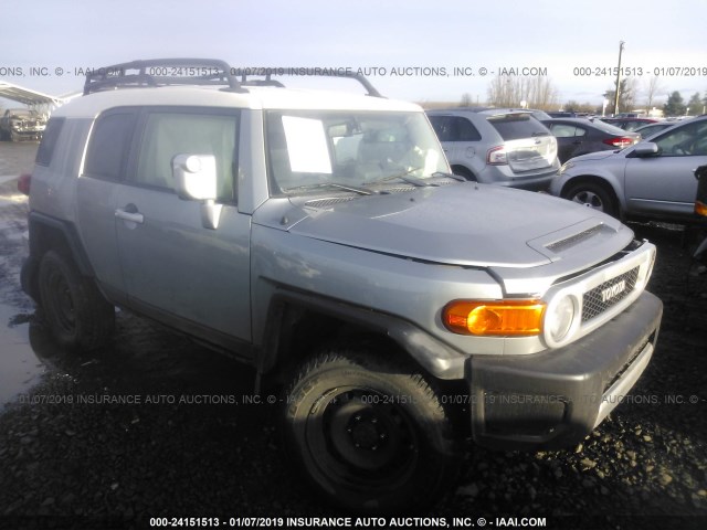 JTEBU4BF7CK136846 - 2012 TOYOTA FJ CRUISER SILVER photo 1