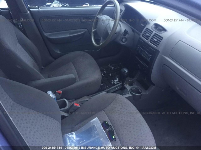 KNADC125946299432 - 2004 KIA RIO BLUE photo 5