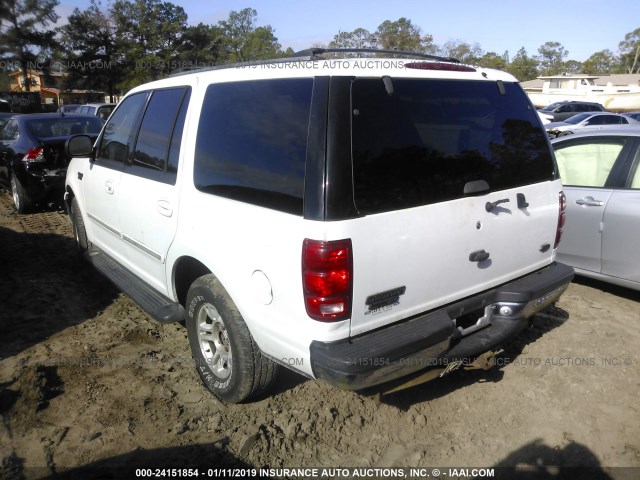 1FMRU15L1YLC07202 - 2000 FORD EXPEDITION XLT WHITE photo 3