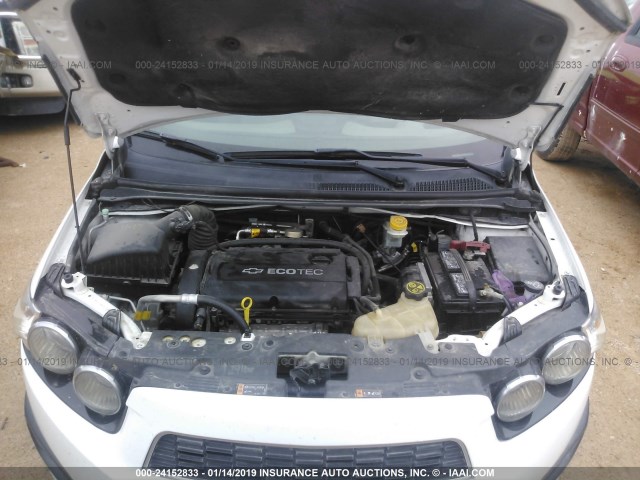1G1JA6SH2D4225616 - 2013 CHEVROLET SONIC LS 白色 照片 10