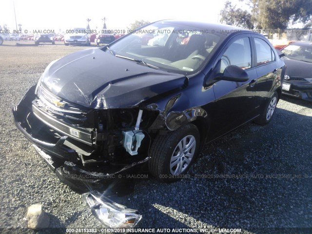 1G1JB5SG9H4156542 - 2017 CHEVROLET SONIC LS 黑色 照片 2