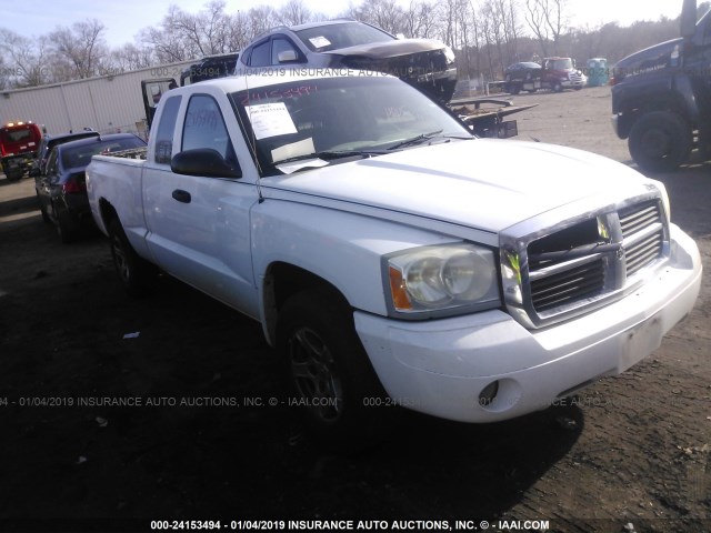 1D7HE42K86S655326 - 2006 DODGE DAKOTA SLT WHITE photo 1