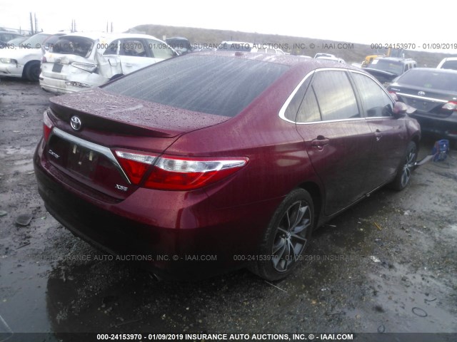 4T1BF1FK4FU911659 - 2015 TOYOTA CAMRY LE/XLE/SE/XSE RED photo 4