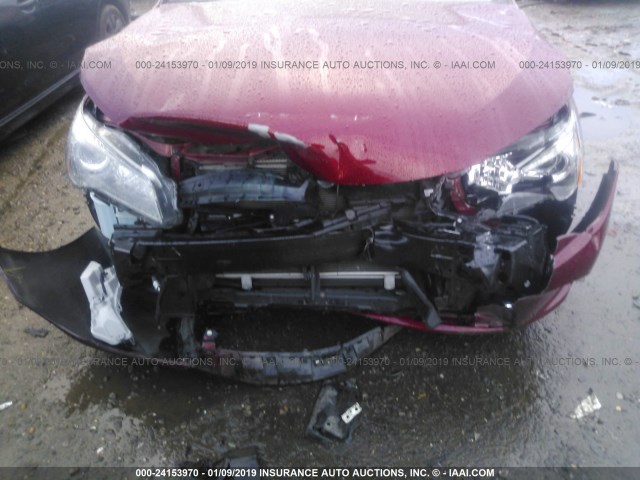 4T1BF1FK4FU911659 - 2015 TOYOTA CAMRY LE/XLE/SE/XSE RED photo 6