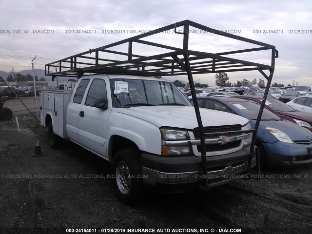 1GCHC29U83E228704 - 2003 CHEVROLET SILVERADO C2500 HEAVY DUTY WHITE photo 1