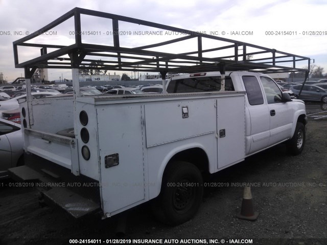 1GCHC29U83E228704 - 2003 CHEVROLET SILVERADO C2500 HEAVY DUTY WHITE photo 4