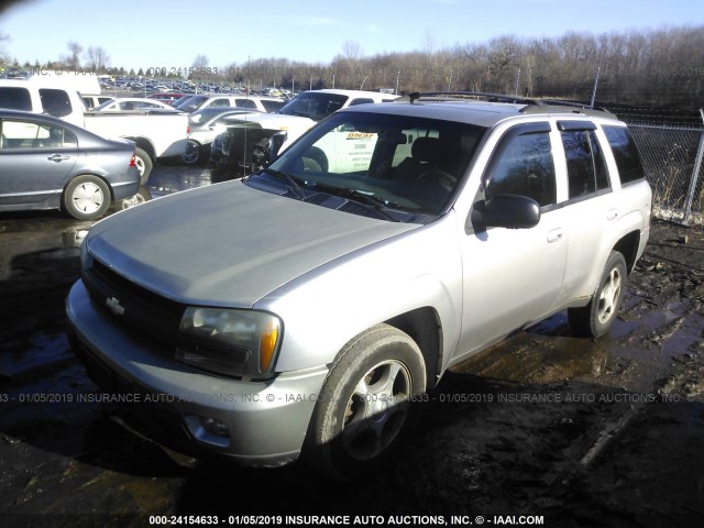 1GNDT13S742172488 - 2004 CHEVROLET TRAILBLAZER LS/LT GRAY photo 2