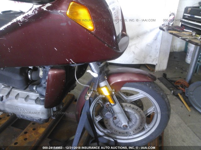 WB1051408F0053259 - 1985 BMW K100 RT BURGUNDY photo 5