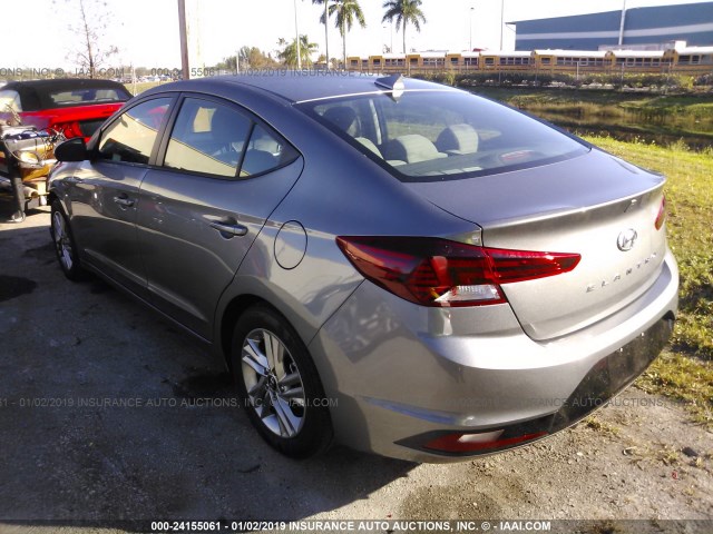 KMHD84LF6KU767599 - 2019 HYUNDAI ELANTRA SEL/VALUE/LIMITED GRAY photo 3