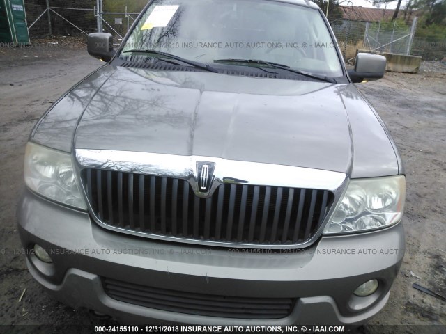 5LMFU28R74LJ08108 - 2004 LINCOLN NAVIGATOR Алтын фото 6