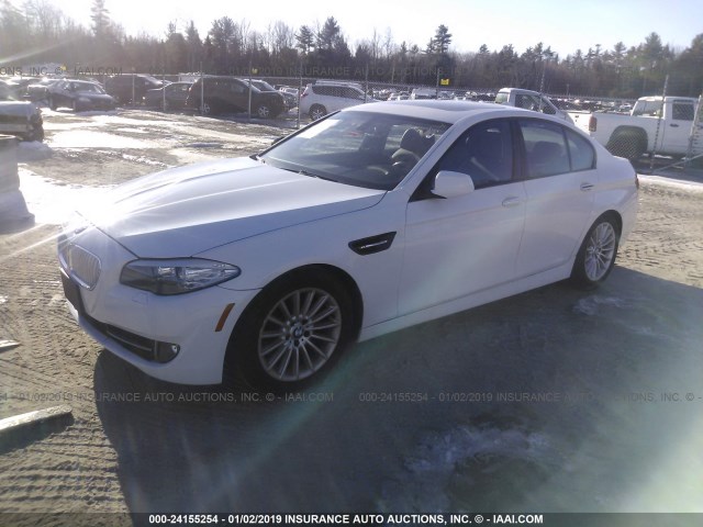 WBAFR7C50BC603528 - 2011 BMW 535 I WHITE photo 2