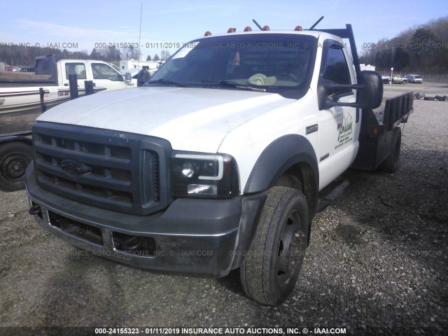 1FDXF46P67EA96170 - 2007 FORD F450 SUPER DUTY WHITE photo 2