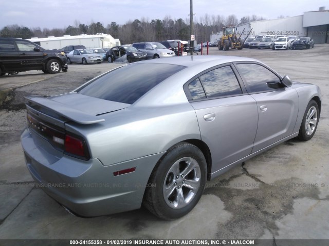 2C3CDXBG2EH344408 - 2014 DODGE CHARGER SE SILVER photo 4