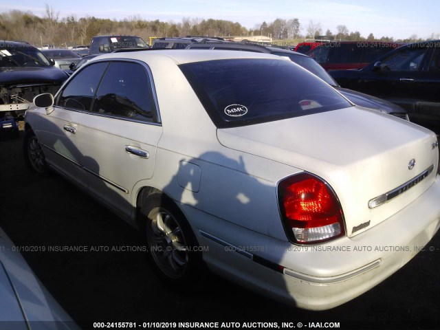 KMHFU45E22A180987 - 2002 HYUNDAI XG 350 WHITE photo 3