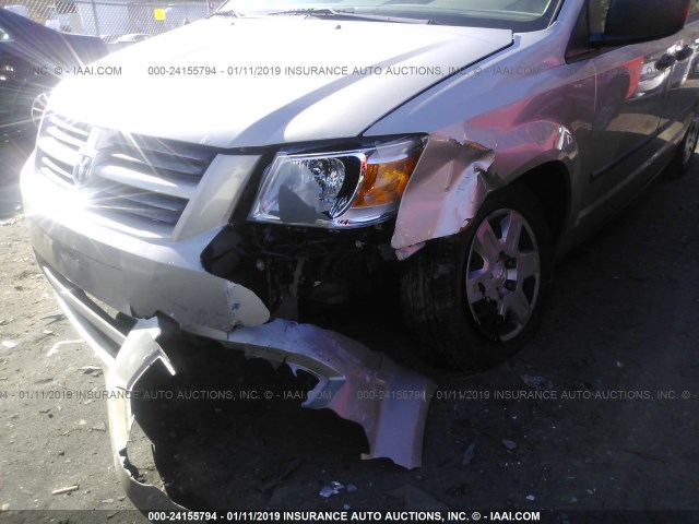 2D8HN44H18R726481 - 2008 DODGE GRAND CARAVAN SE GOLD photo 6