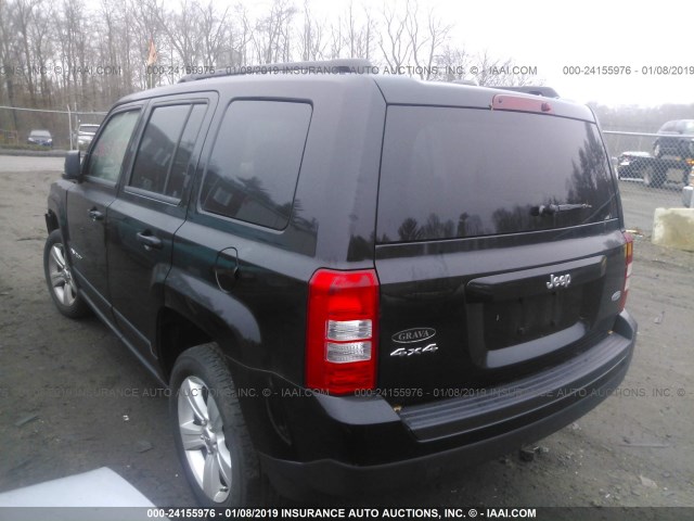 1C4NJRFB8ED847560 - 2014 JEEP PATRIOT LATITUDE BLACK photo 3