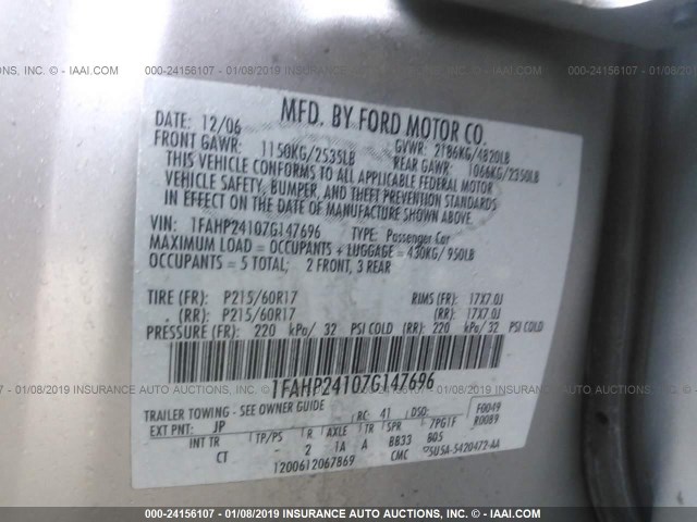 1FAHP24107G147696 - 2007 FORD FIVE HUNDRED SEL SILVER photo 9