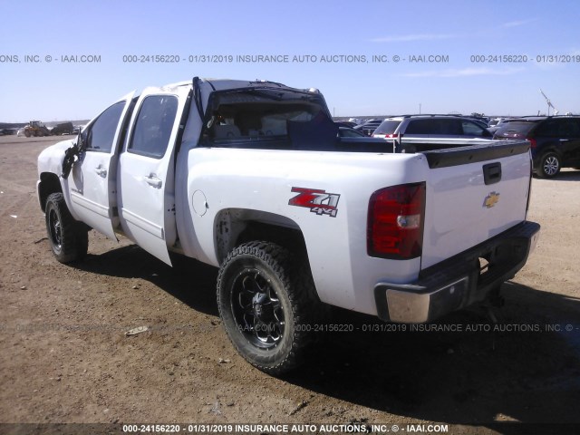 3GCPKSE36BG387546 - 2011 CHEVROLET SILVERADO K1500 LT WHITE photo 3