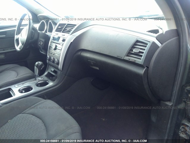 1GNLRFED9AJ223688 - 2010 CHEVROLET TRAVERSE LT GRAY photo 5