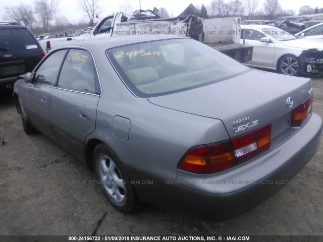 JT8BF28GXX0208805 - 1999 LEXUS ES 300 GRAY photo 3