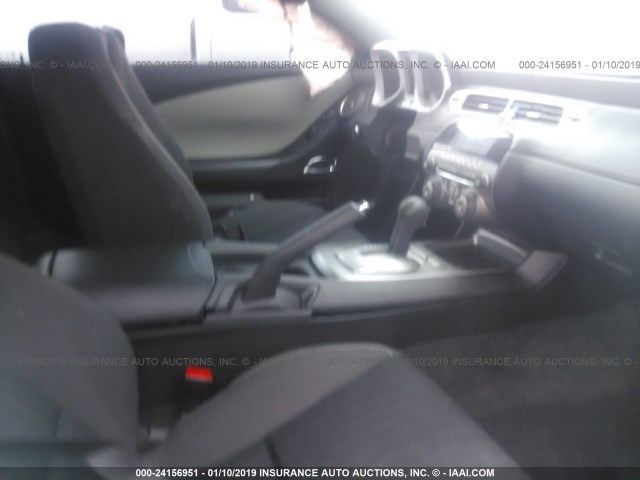 2G1FA1E32E9228913 - 2014 CHEVROLET CAMARO LS GRAY photo 5