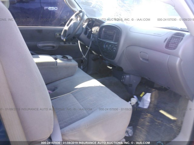 5TBBT44163S347918 - 2003 TOYOTA TUNDRA ACCESS CAB SR5 BURGUNDY photo 5