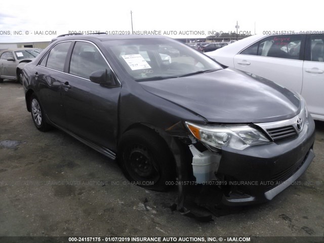4T4BF1FK9ER433744 - 2014 TOYOTA CAMRY L/SE/LE/XLE GRAY photo 1