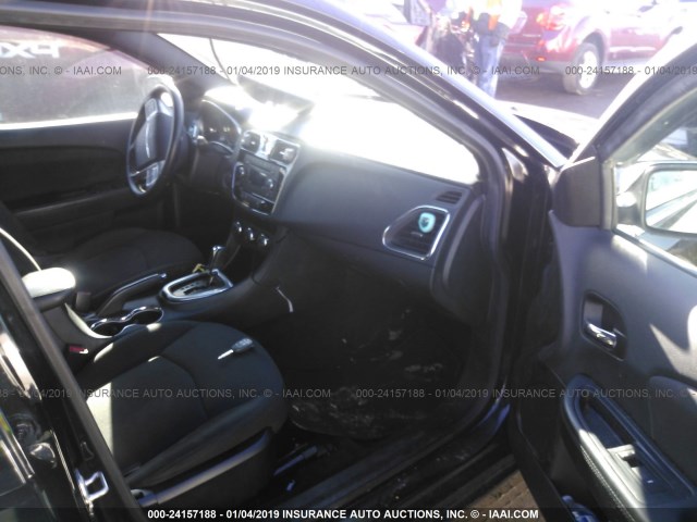 1C3CCBBG0EN191993 - 2014 CHRYSLER 200 TOURING BLACK photo 5