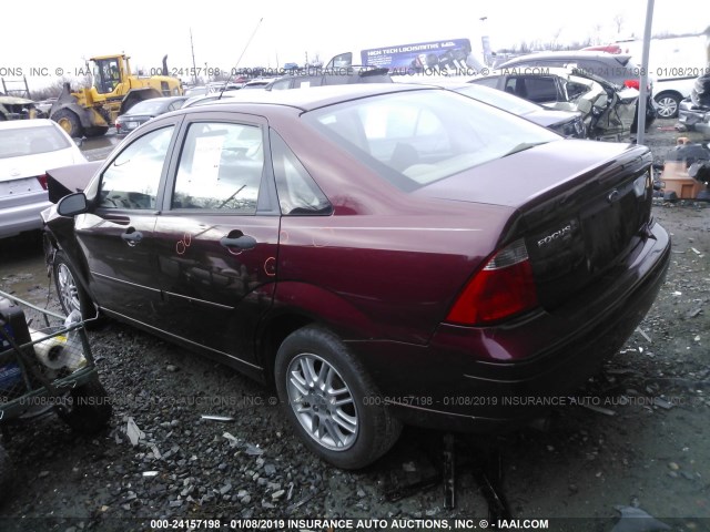 1FAFP34N57W206800 - 2007 FORD FOCUS ZX4/S/SE/SES RED photo 3